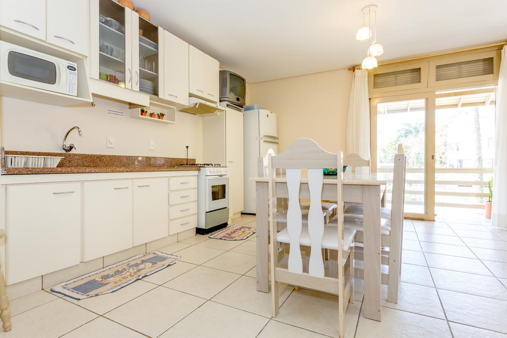 Pousada Residencial Alamandas Hotel Florianopolis Room photo